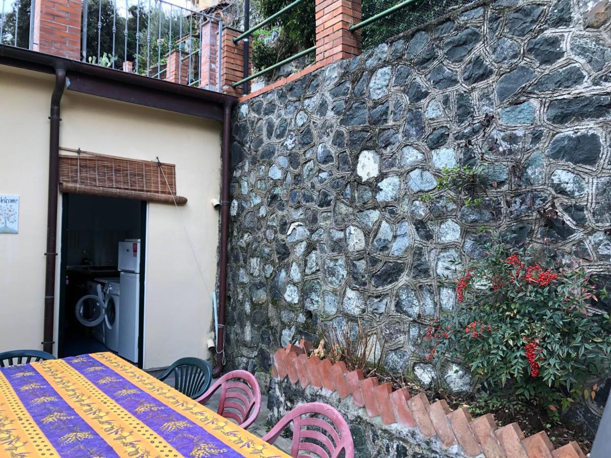 Appartamento Al Castelletto 莱万托 外观 照片