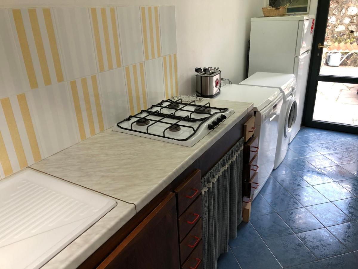 Appartamento Al Castelletto 莱万托 外观 照片